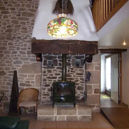 Grande Maison Avec Piscine Couverte Et Chauffee Holiday home *