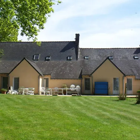 Holiday home Grande Maison Avec Piscine Couverte Et Chauffee